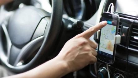 3元一公里，乘客再给拿一千块，这个大单你敢去吗？